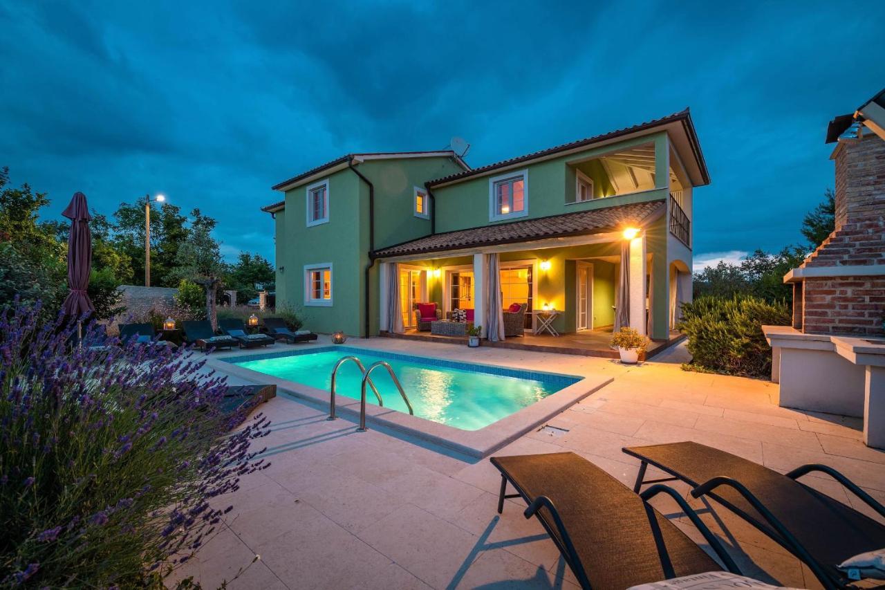 Villa Branca 6+2 Krnica Exterior foto